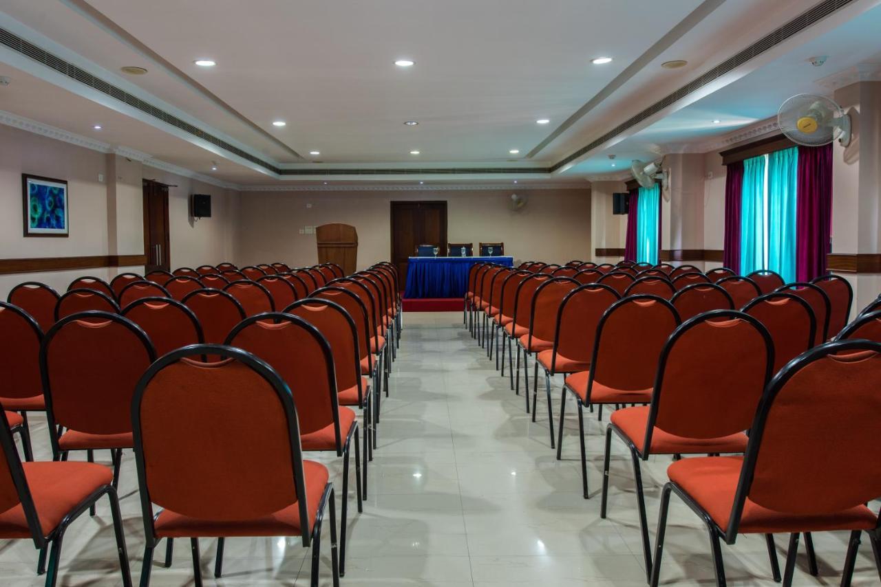 Kallada Hotels And Resorts Thrissur 外观 照片